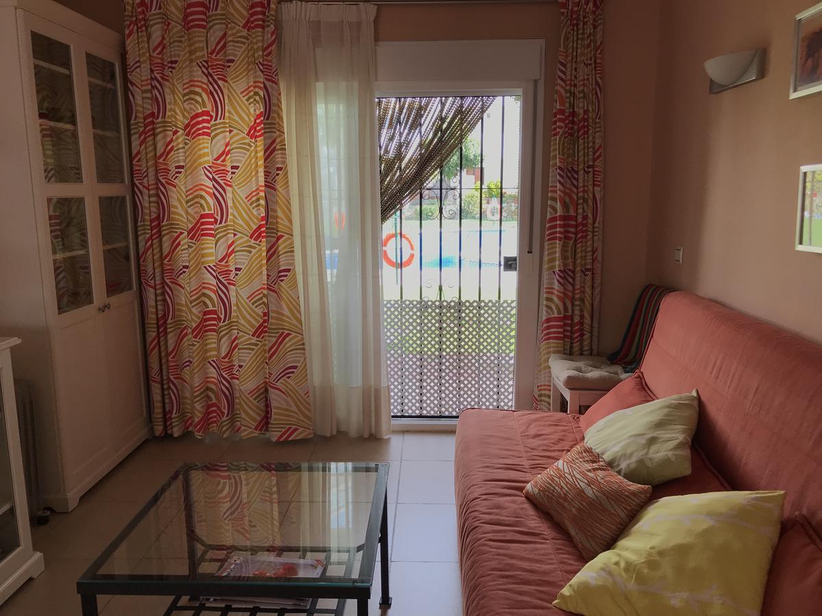 Apartamento Holidays On The Beach Torremolinos Exterior photo